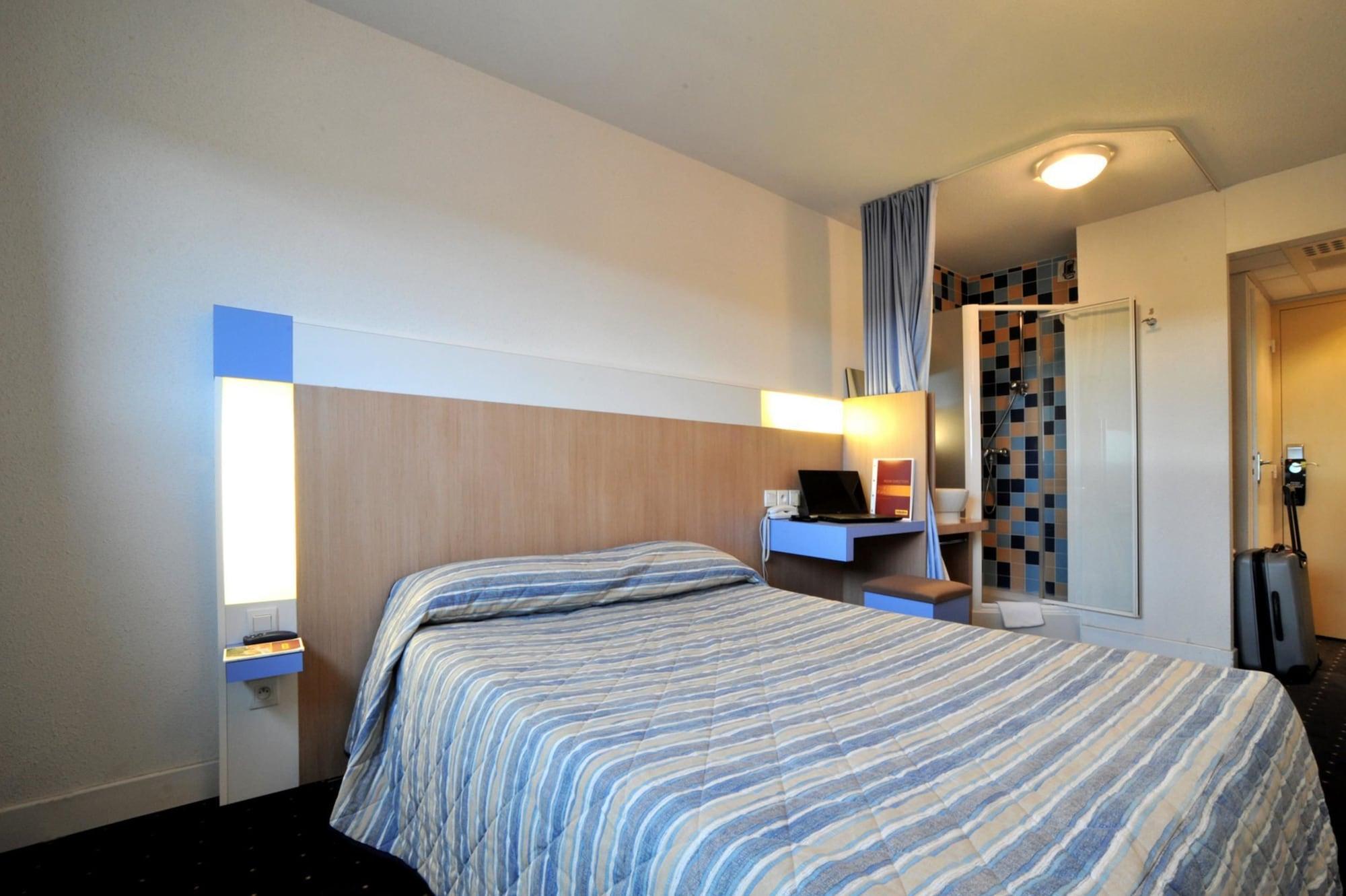 The Originals Access, Hotel Millau Sud LʼHospitalet-du-Larzac エクステリア 写真