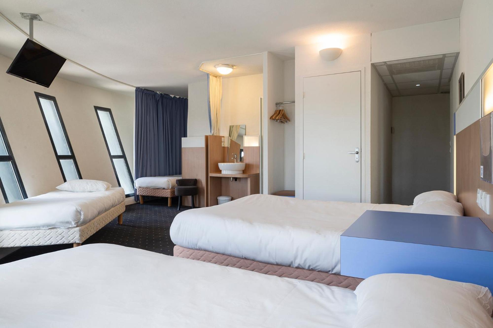 The Originals Access, Hotel Millau Sud LʼHospitalet-du-Larzac エクステリア 写真